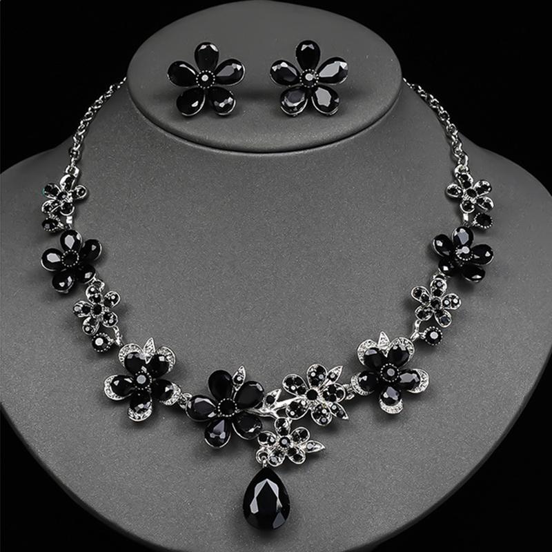 Vintage Floral Crystal Bridal Zircon Set European Luxury Wedding Earrings Necklace Waterproof Alloy Accessories for Women