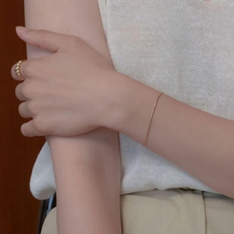 Dawn of Me Velvet Chain Bracelet