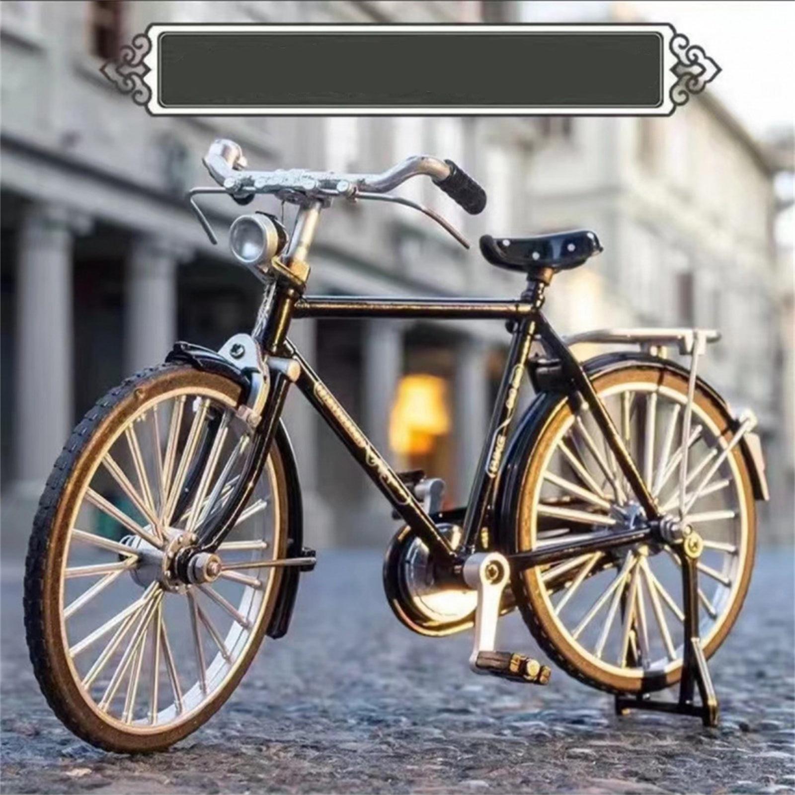 

Симуляция Две Восемь Палок Игрушечная Модель Сплав Автомобиль Игрушка Симуляция Украшение One Size