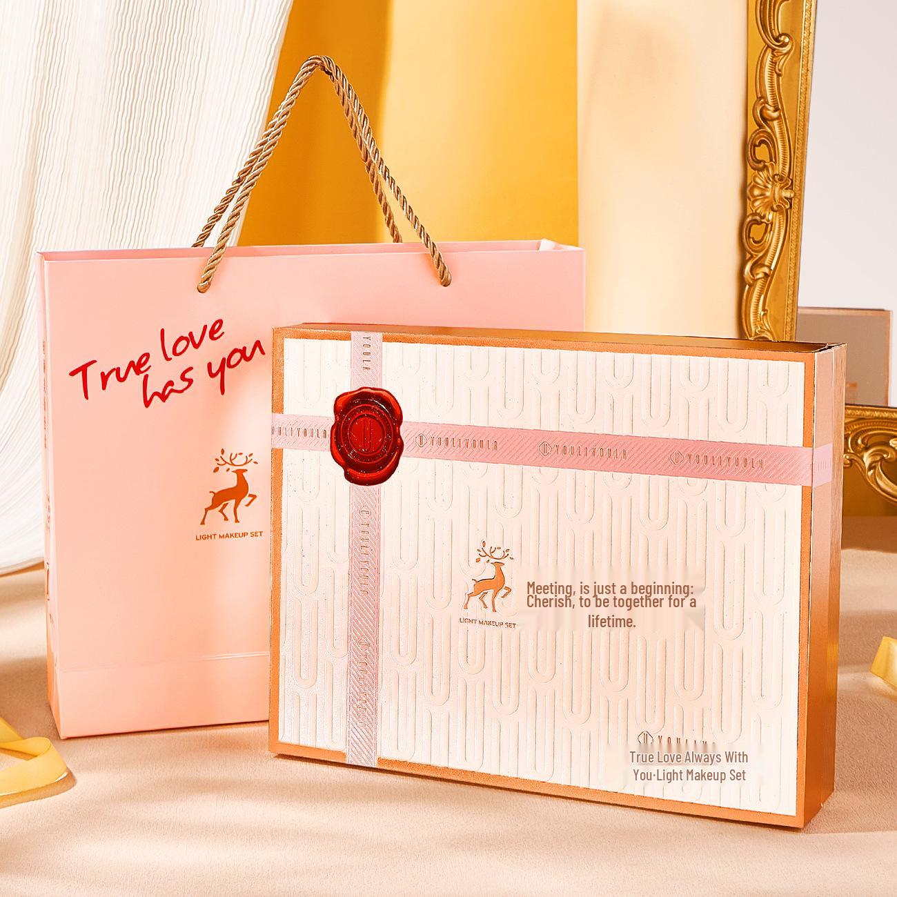 

Юли Юла Набор для макияжа для начинающих из десяти предметов