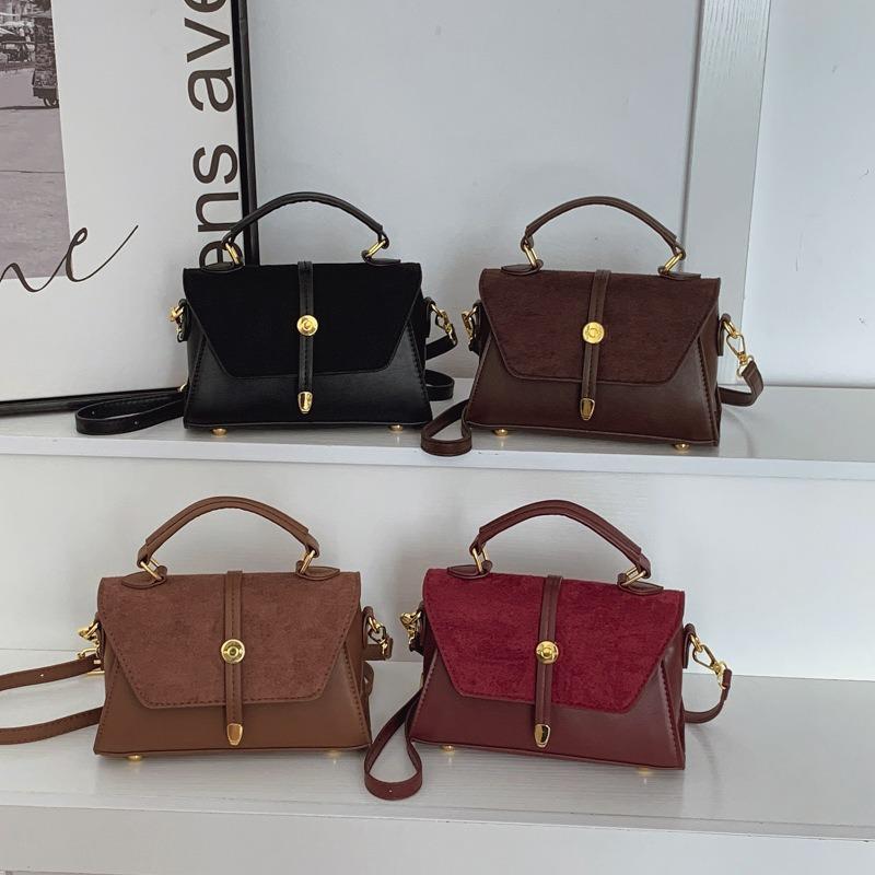 Spring New Fashion Retro Versatile Portable Small Bag Premium New Simple Niche Design Shoulder Bag