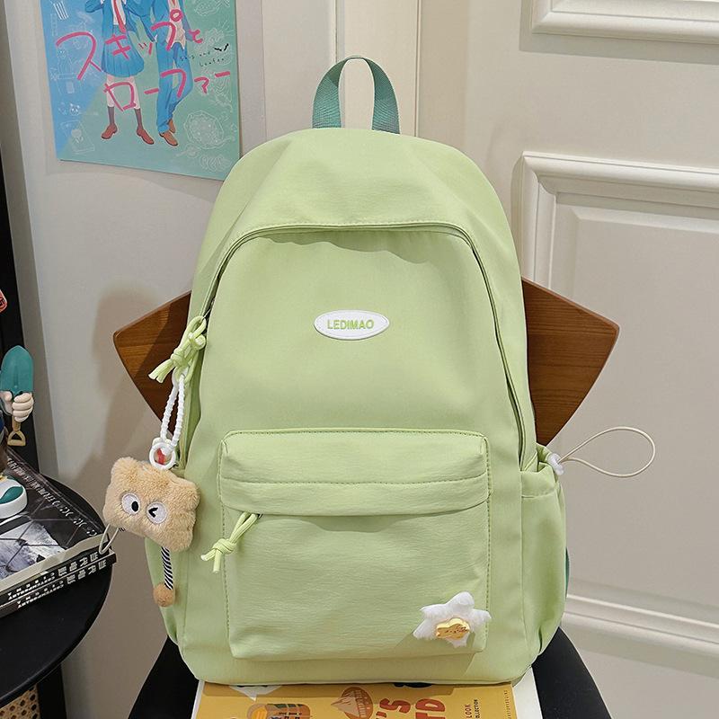 Casual Schoolbag for Female High School Students A Light Bag and A Travel Backpack