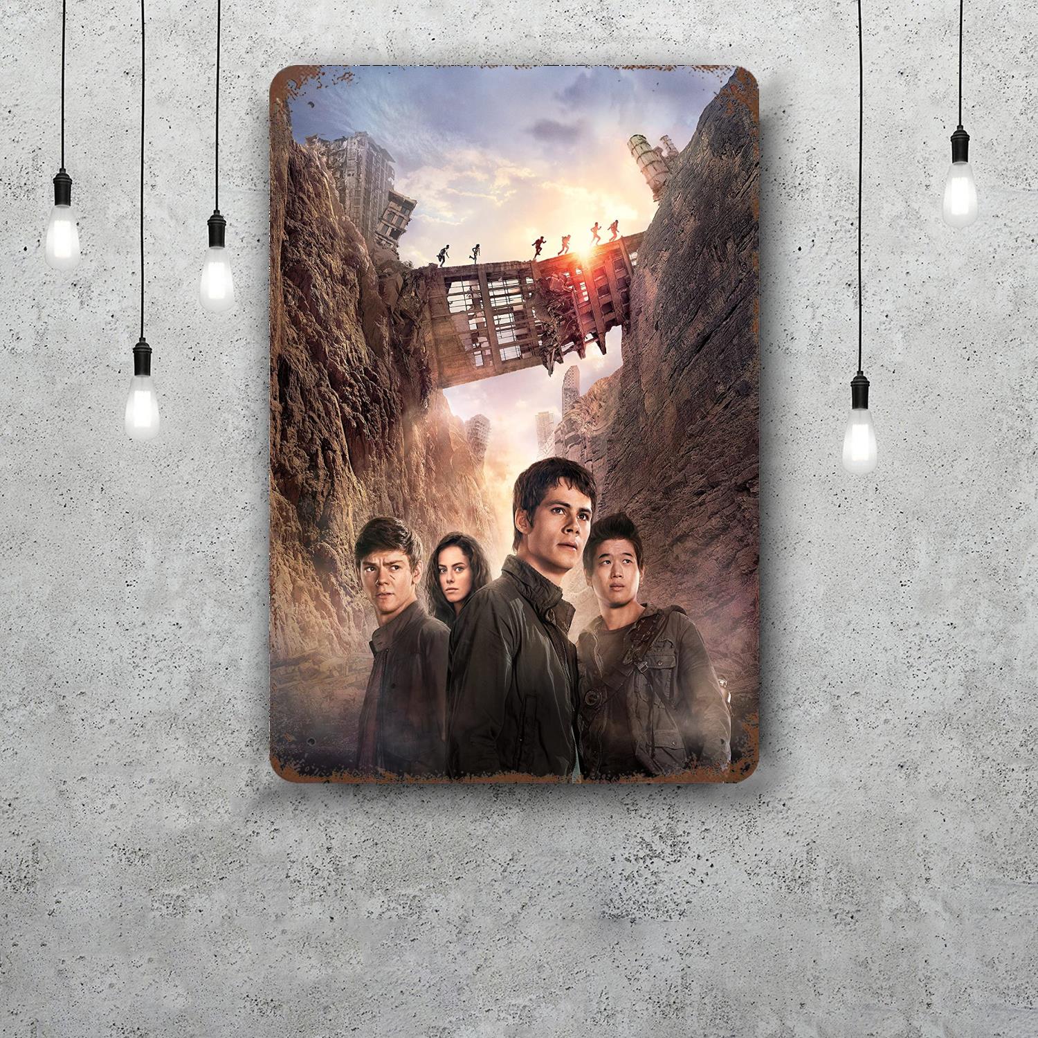 

dylan obrien actor Decor Poster Vintage Tin Sign Metal Sign Decorative Plaque for Pub Bar Man Cave Club Wall Decoration 20x30cm（7.8x11.8inch）