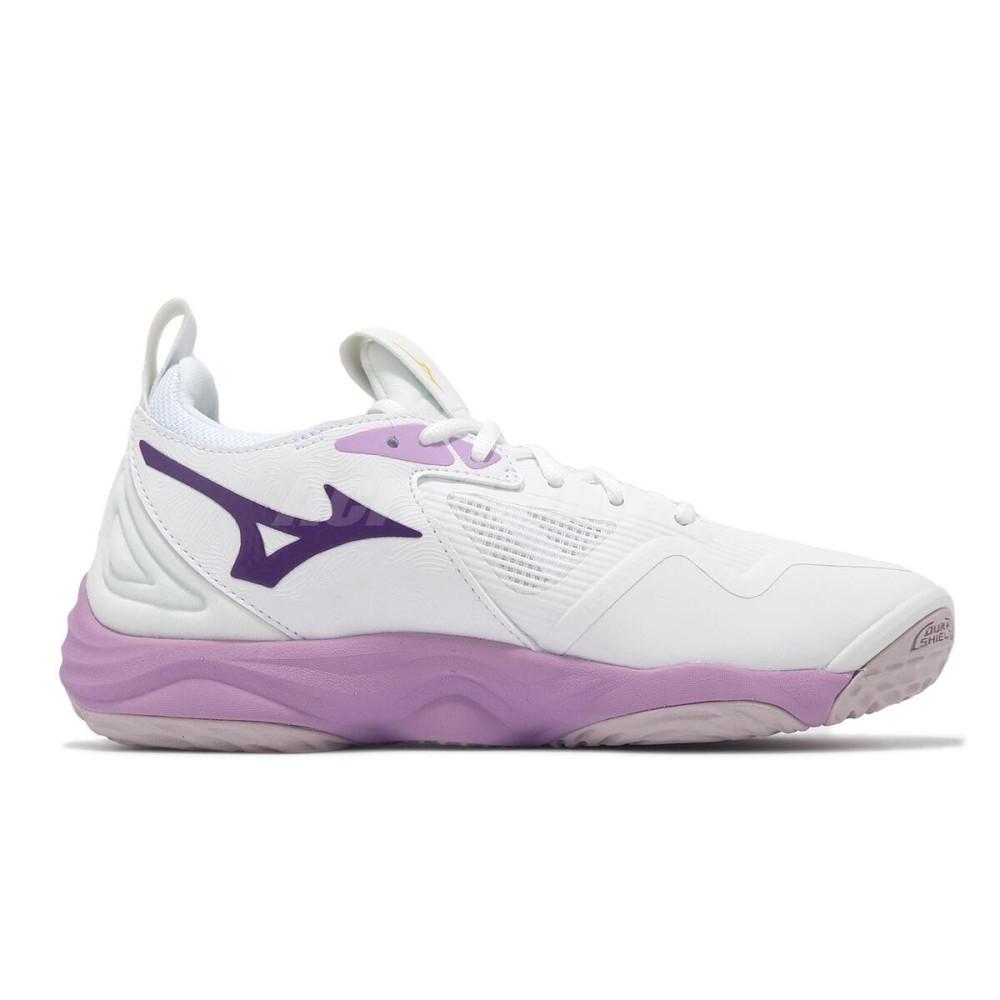 Sports Shoes Mizuno White Wave Momentum 3