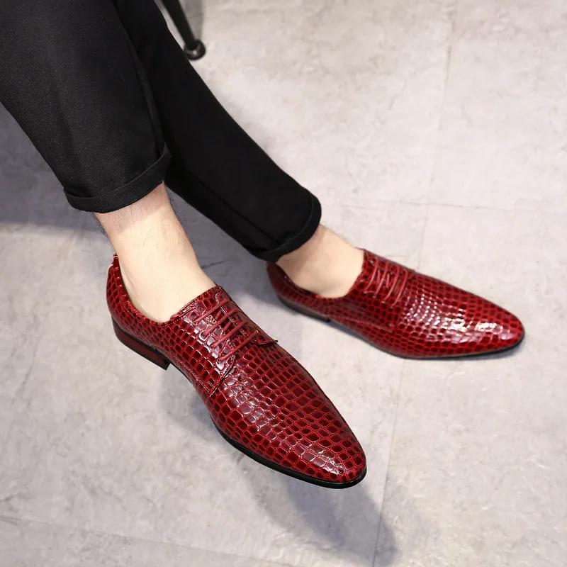 Fashion LuxuryGrain Mens Dress Shoes Slip-On Oxfords Leather Shoes Pointed Toe Formal Business Shoes Plus Size Casual Flats
