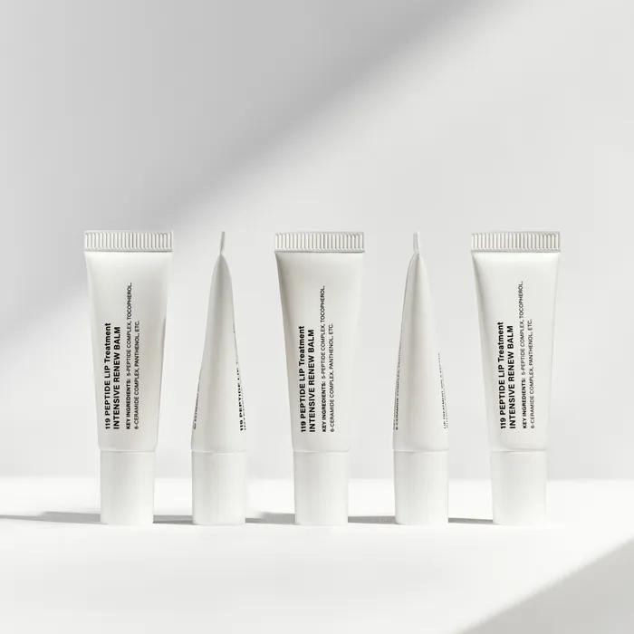72-Hour Moisturizing, Certified Regenerating Lip Balm for Improving Lip Roughness and Elasticity_119 Peptide Lip Treatment