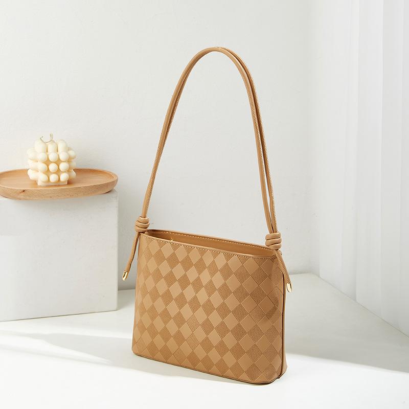 

Нишевый дизайн новая женская сумка модная сумка-ведро с ромбовидным тиснением трендовая маленькая квадратная сумка женская наплечная сумка-мессенджер абрикосовый