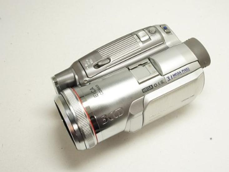 

Panasonic Silver Panasonic NV-GS250 срібний