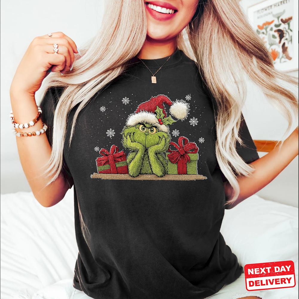Feeling Extra Grinchy Today Christmas Shirt, Funny Grinchmas Shirt, Xmas Tee Unisex T-Shirt S