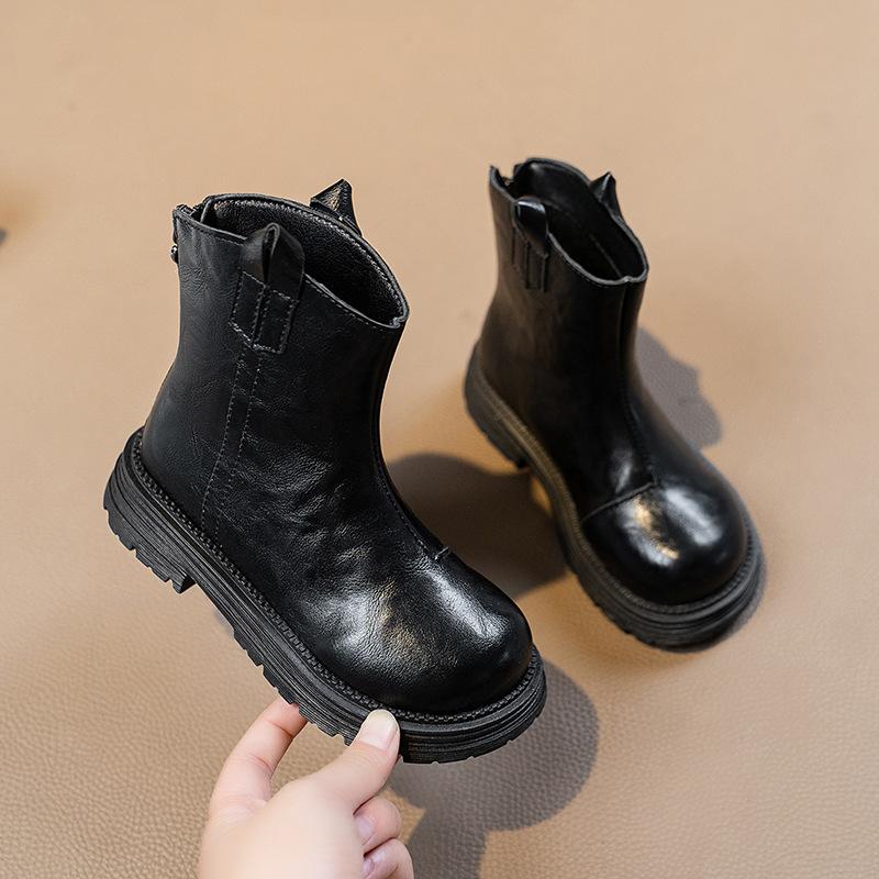 

2025 Winter New Boys and Girls European and American Fashion Martin Boots Children Middle and Older Children British Style Single Boots Fashion 26