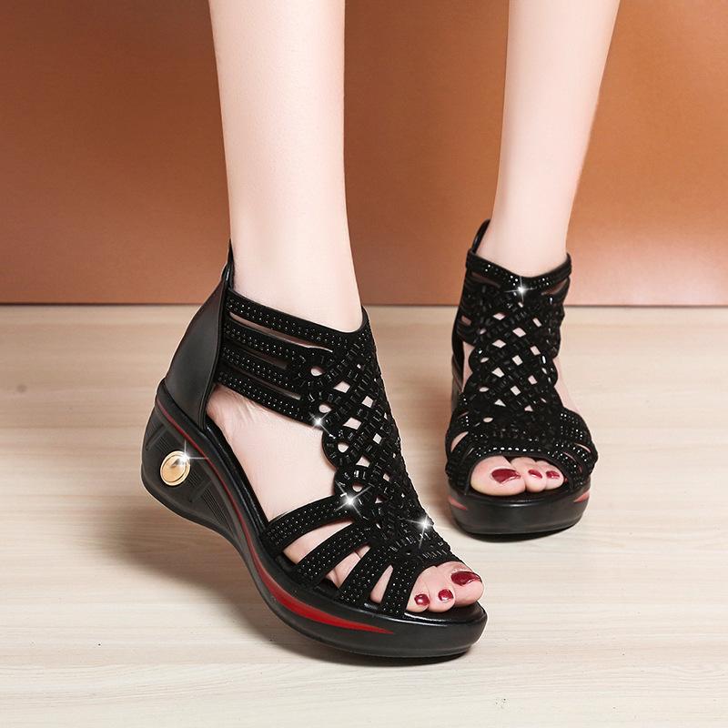 European and American Fish Mouth Sandals 2024 New Summer Slope Heels Elegant Hollow Women's Sandals Elegant High Heels Luxury
