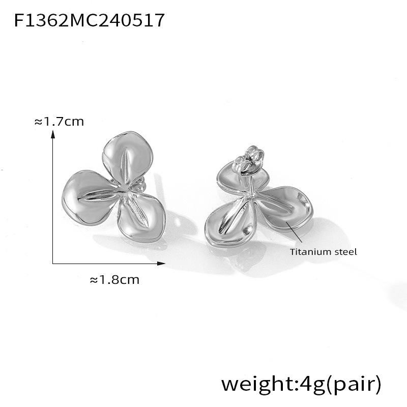 French Elegance Clover Gold-Plated Titanium Steel Earrings: Simple Luxury Flower Studs