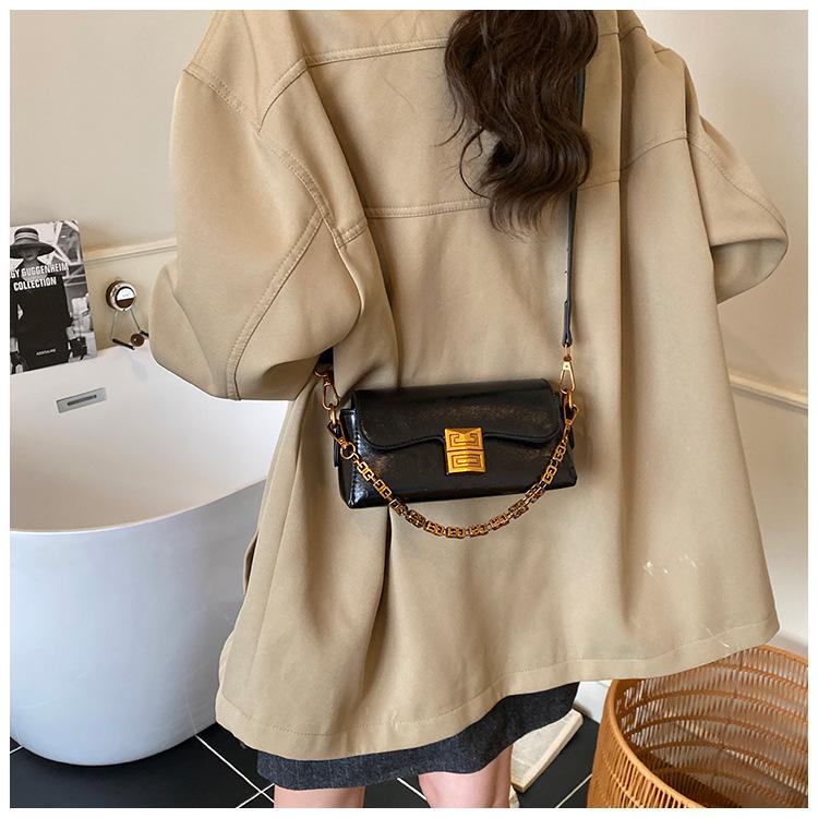 2025 French High-End Versatile Women's Crossbody Handbag