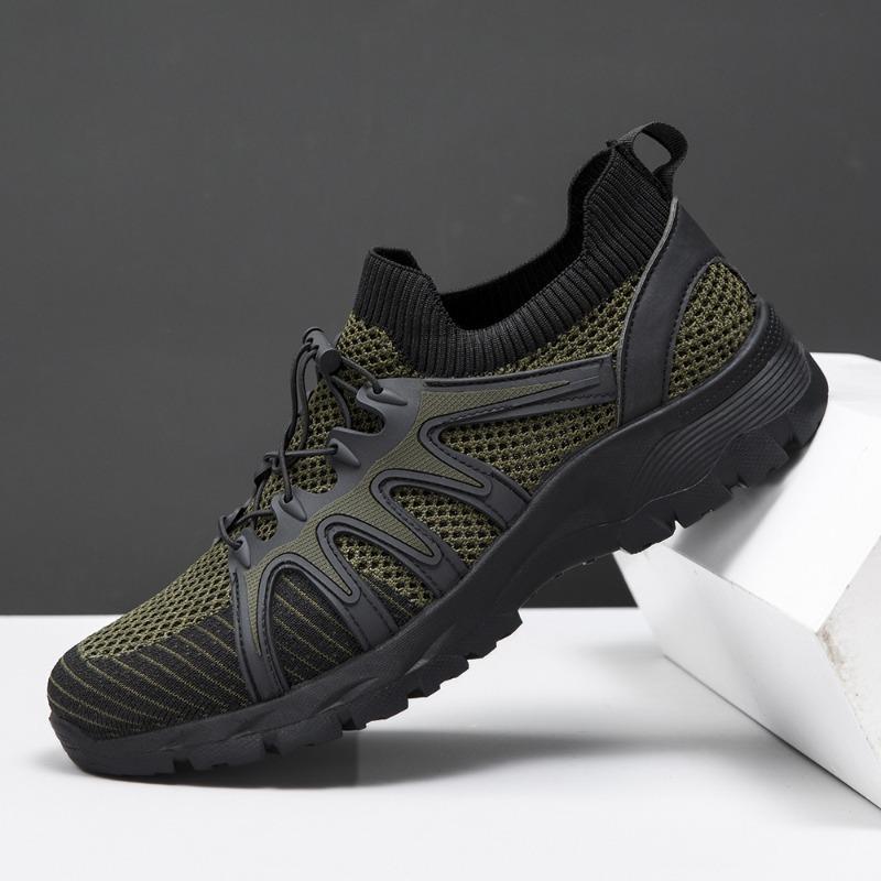 Fashion Men Soft Hiking Shoes Summer Breathable Mesh Sneakers Light Green Hike Footwear Walking Shoes Outdoor Shoes Climbing Shoe Male