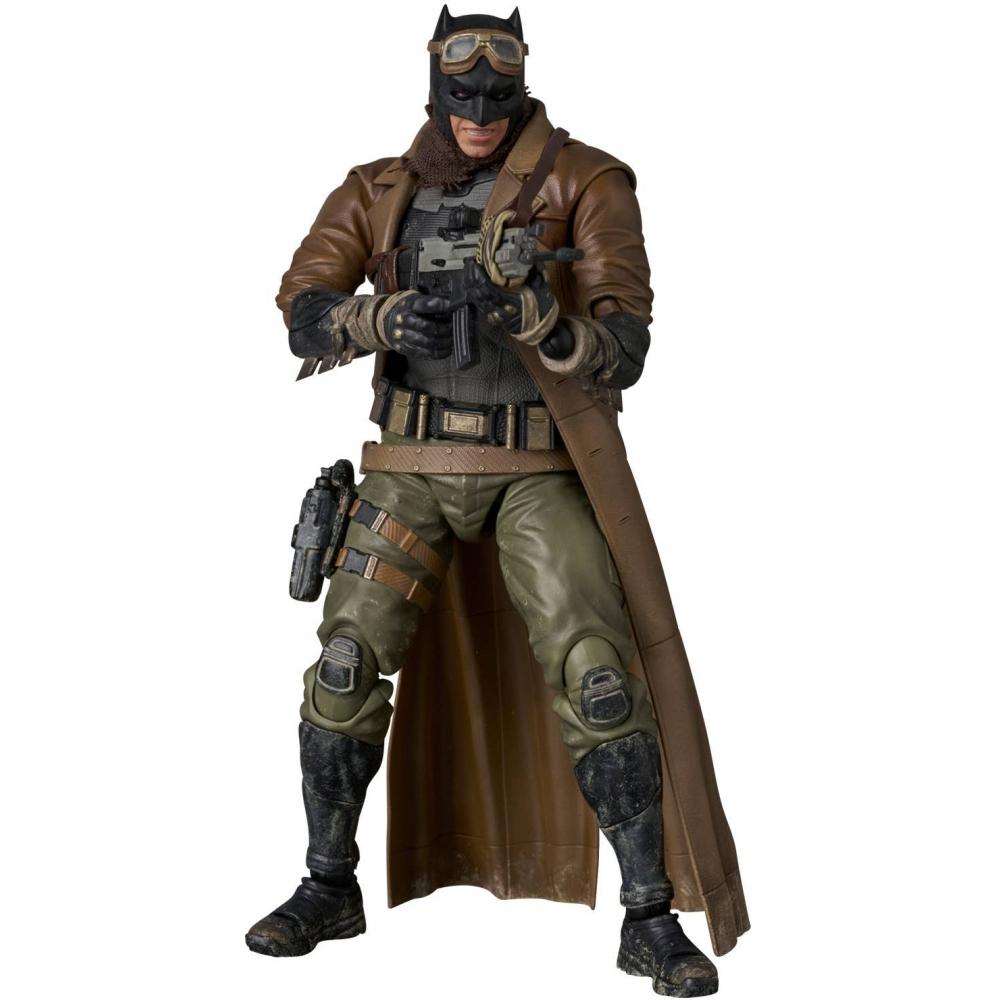 Batman Mafex Knightmare Batman