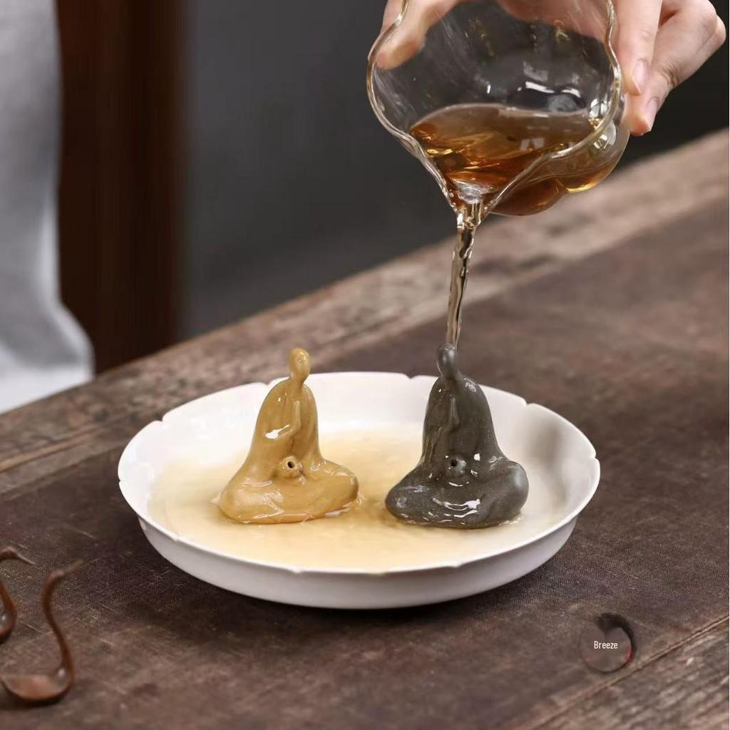 Yixing Zisha Handmade Tea Pet: Formless Buddha Incense Holder for Zen Tea Tray Ornament