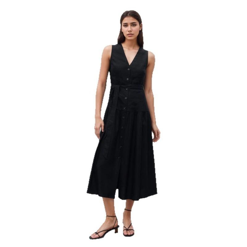 Um Vestido Sem Mangas com Decote em V com um Estilo Feminino Refinado e Elegante para o Trabalho