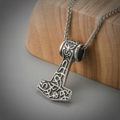 Clavicle Nordic Thor's Hammer Pendant, Personality Trend Domineering Men's Necklace, Stainless Steel Pendant
