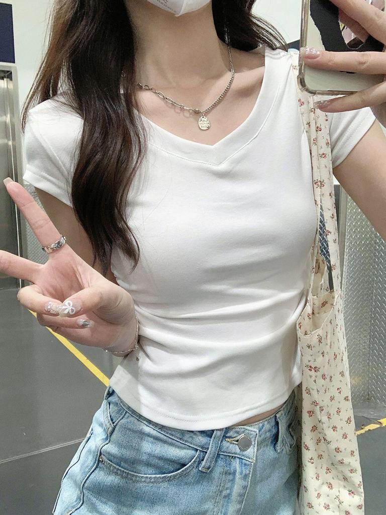 Summer 2025 Women's White V-Neck Pleated Short Sleeve T-Shirt - American Style