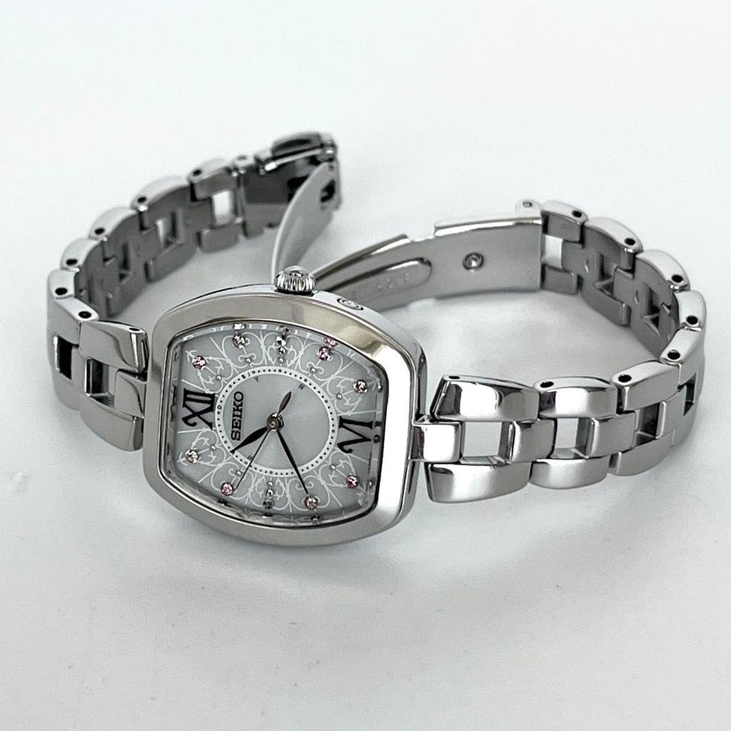 Used [In operation] Polished Seiko SEIKO ladies watch radio solar good condition silver white dial s2408