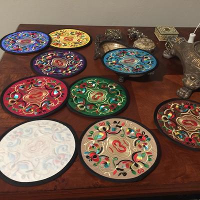 Chinese Style Creative Machine Embroidery Round Fabric Coaster Heat Insulation Anti-scalding Waterproof