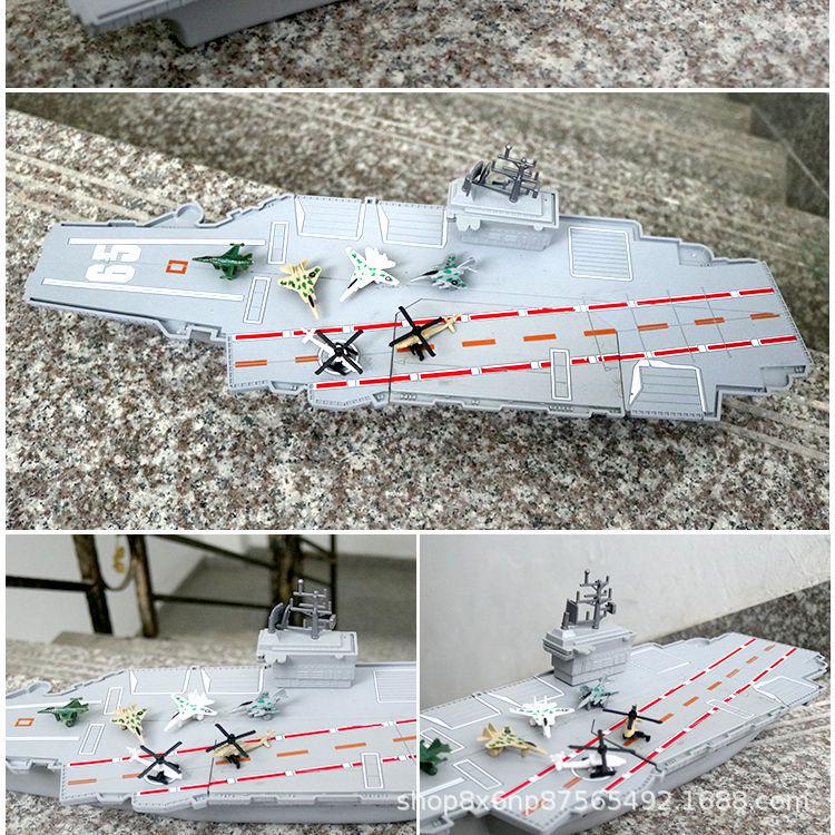 Mini Military Warship Toy Set: Battleship, Destroyer, Submarine, Aircraft Carrier Sand Table Ornament for Kids