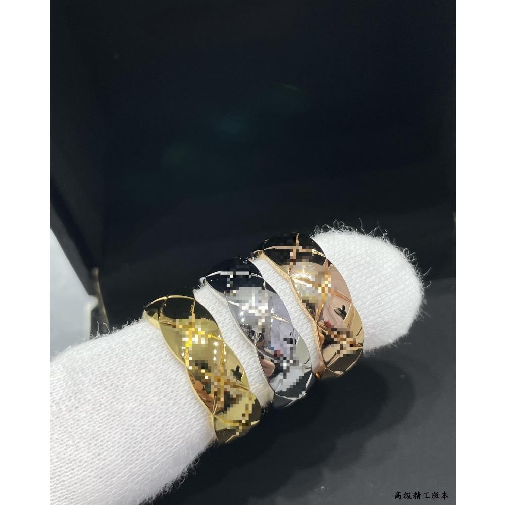 Dieser Klassische Kleine Duftende Wind Rhombus Ring Damen Rose Gold Weißgold Diamantring Partnerring Herren