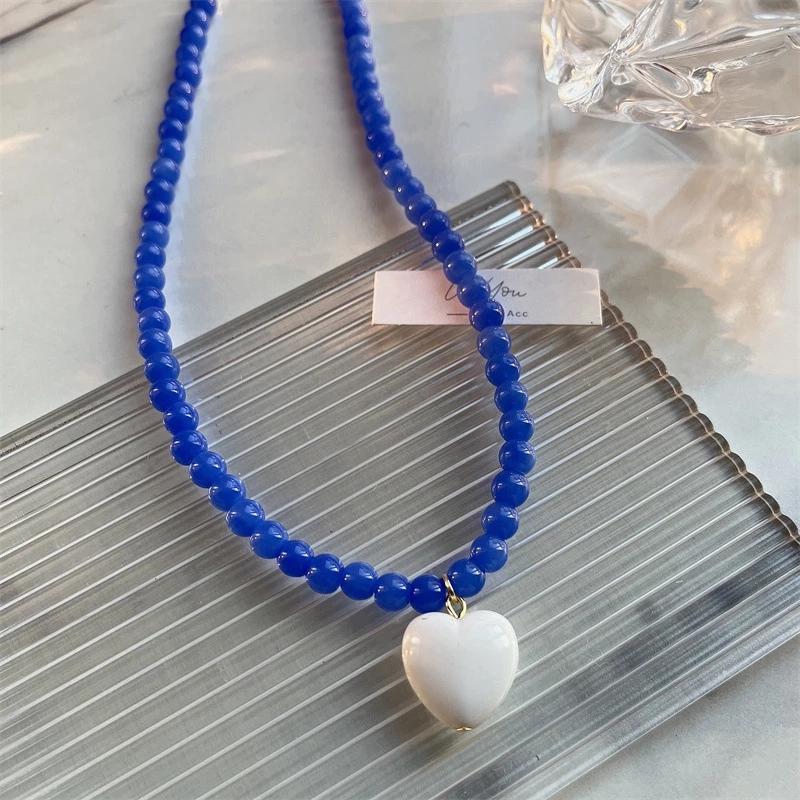 2024 Nouvelle Tendance Vintage Résine Acrylique Rose Cœur d'Amour Vert Collier Perlé pour Femmes Bijoux Esthétiques Mode Accessoires de Cou