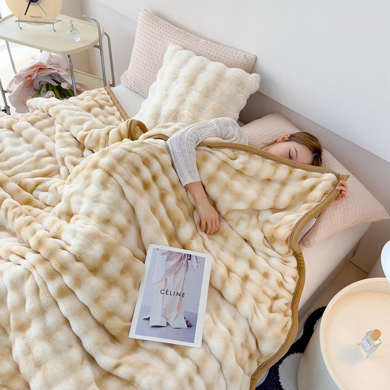 Bubble Fleece Coral Blanket for Office or Sofa