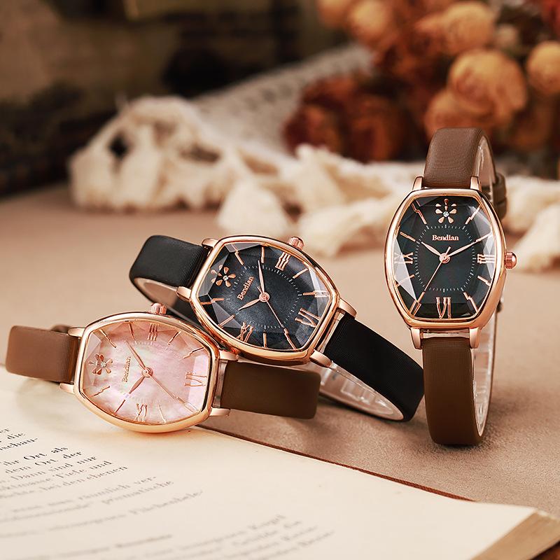 Nuevo Reloj de Mujer con Esfera de Diseño Exquisito, Moderno y Elegante, Correa de Cuero, Relojes de Pulsera para Señoras, Reloj para Niñas, Regalo, Relogio Feminino