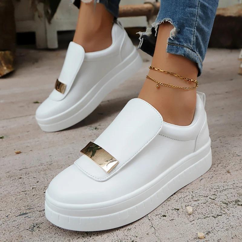Fashion Metal Decor White Sneakers for Women Lightweight Slip-On Casual Shoes Woman PU Leather Platform Sports Shoes Plus Size
