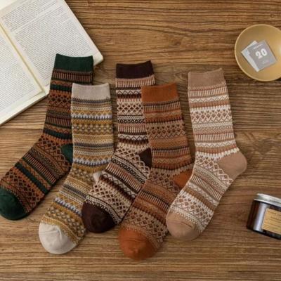 Chaussettes montantes rétro Printemps et Automne pour femmes, déodorantes et absorbant la transpiration