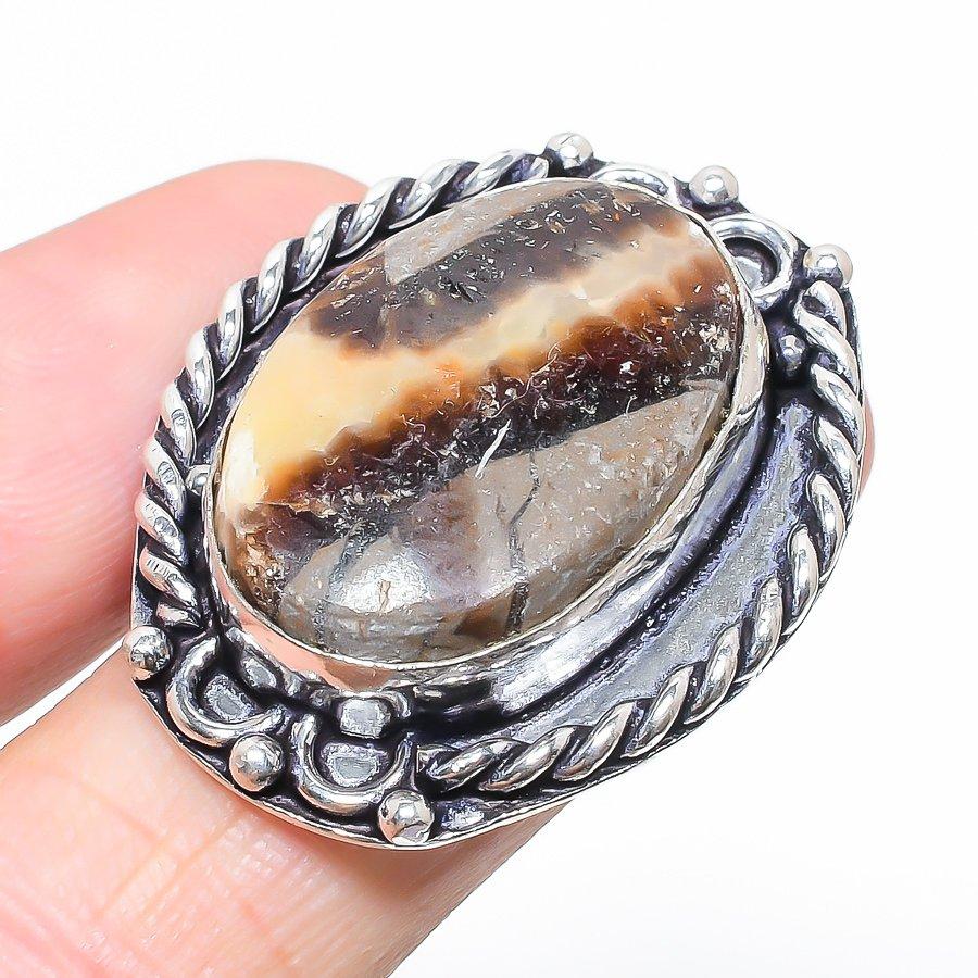

Natural Septerian Stone Gemstone 925 Sterling Silver Gift Ring Size 8 R3M89