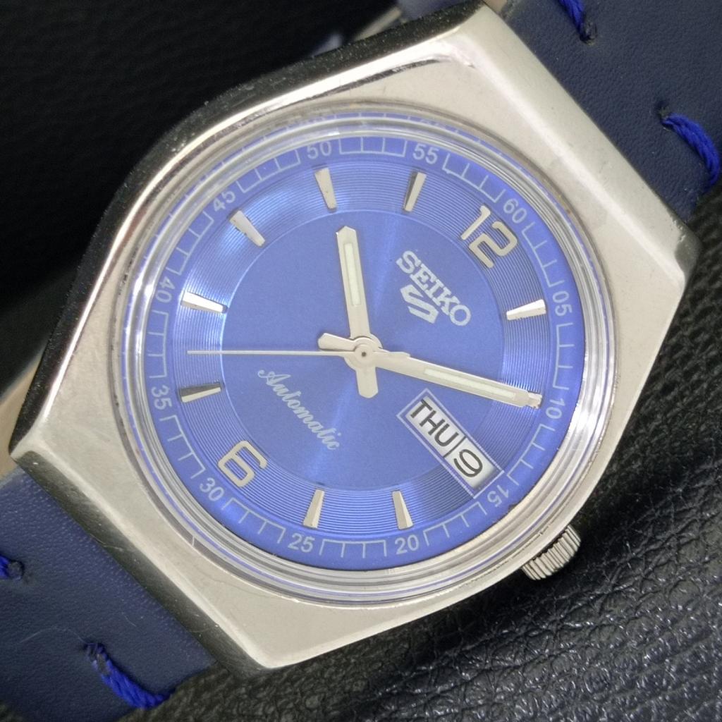 

АВТОМАТИЧЕСКИЕ ВИНТАЖНЫЕ ЧАСЫ SEIKO 5 ЯПОНИЯ 6309A МУЖСКИЕ С ЦИФЕРБЛАТОМ СИНЕГО ЦВЕТА a701388-5 R206a-a701388