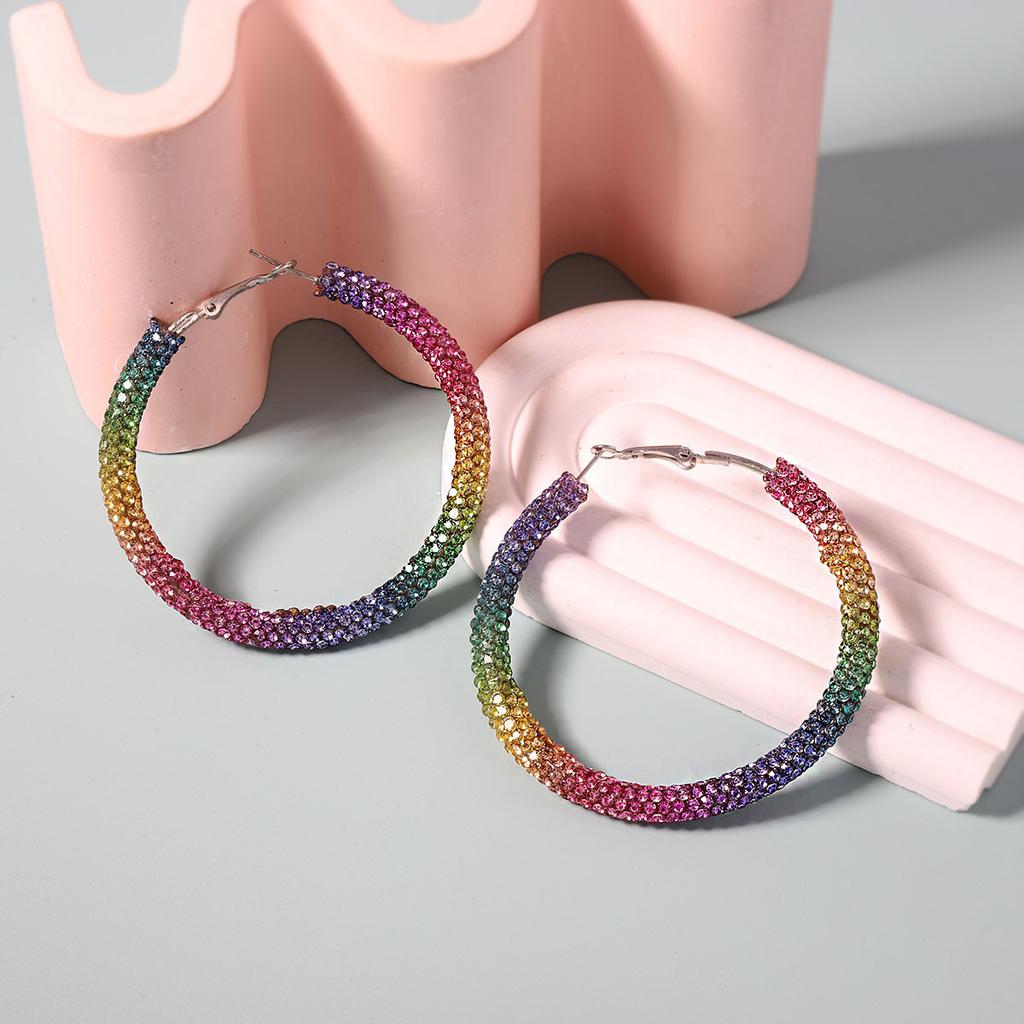 Christmas exaggerated fashion temperament style geometric color full diamond resin large circle ear buckle trendy women's style