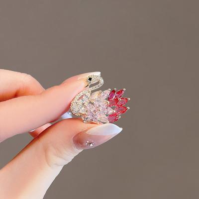 Brože a ozdoby na tělo