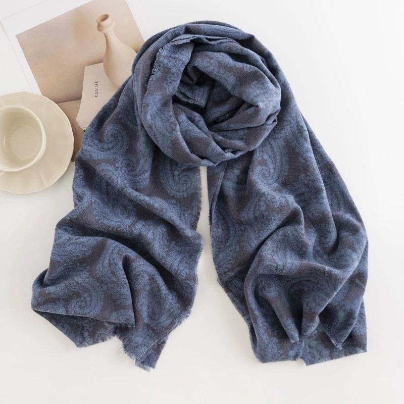 

Autumn/Winte Retro Printed Faux Cashmere Scarf Elegant Cashmere Feel Scarf for Women Warm and Cold-Proof Scarves/Shawls 65*190CM 65x190cm
