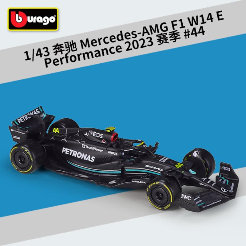 QGDM1 Bburago 1:43 2022 Alfa Romeo F1 Formula Racing Team C42 #24 Guanyu Zhou #77 Valtteri Bottas Alloy Car Model Collection Kids Toys