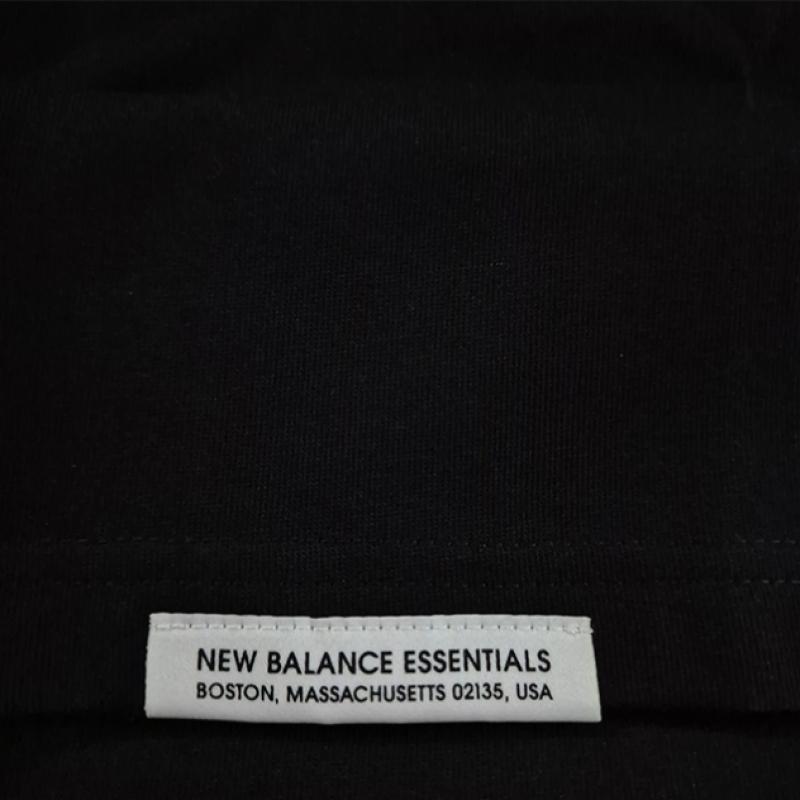 New Balance Essential Center Logo Overfit Tee Nbnee21033 19