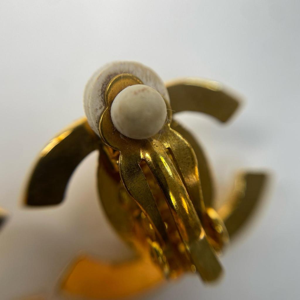 Used CHANELEarring gold Women