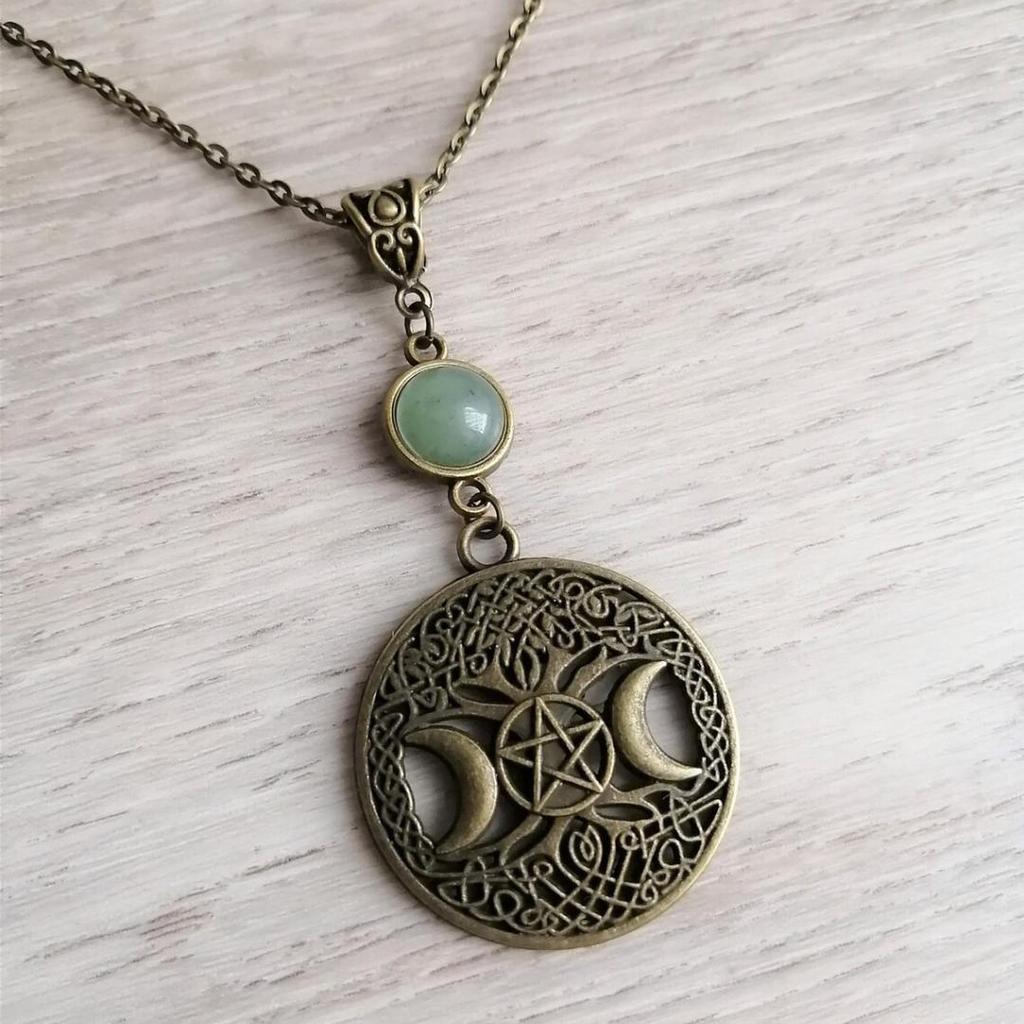 Silver Star Moon Pendant Necklace For Women With Cross Chain Design