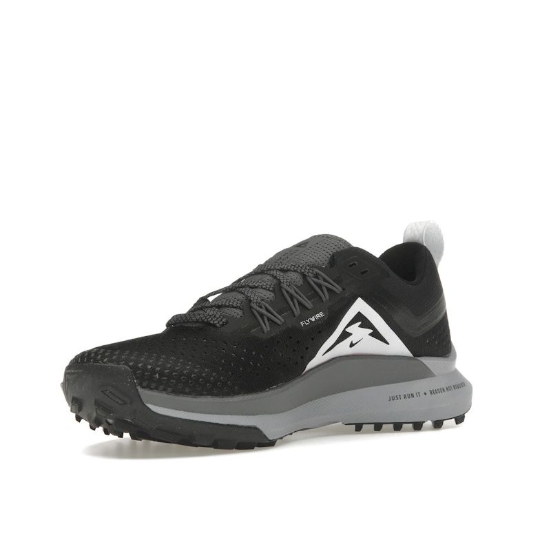 Nike React Pegasus Trail 4 Donna Nero Grigio Scuro Grigio Lupo Aura DJ6159-001