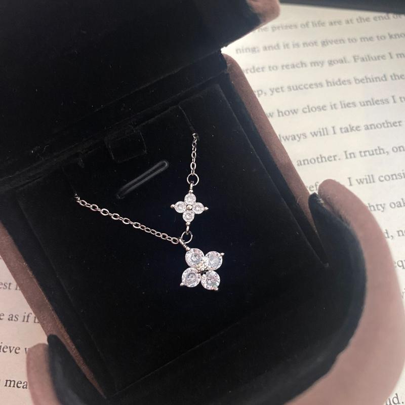 925 Silber Kristall vierblättriges Kleeblatt Schlüsselbein Kette Halskette Anhänger für Frauen Hochzeits Schmuck Geschenk Halsband Neu in Halskette
