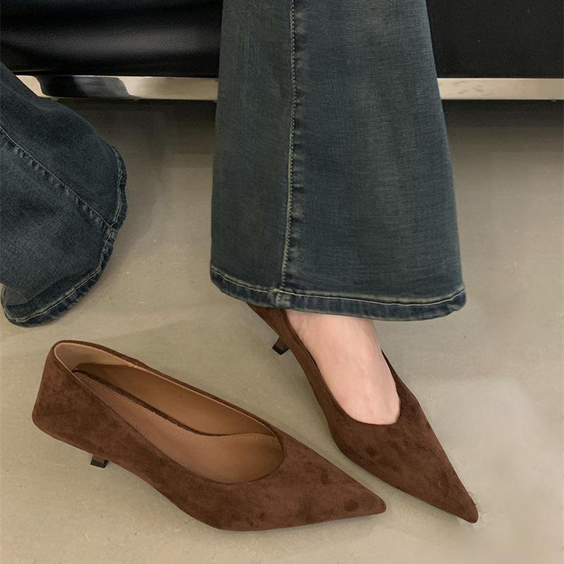 

2025 autumn Korean version of the new niche high-end suede high heels retro style fine heels comfortable pointed single shoes women 34