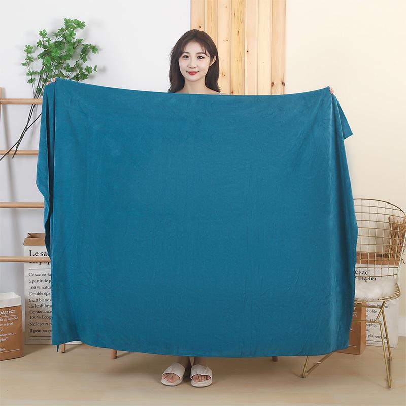 Large Absorbent Beauty Salon Towel: Ideal for Bath, Massage, or Spa, Personalized with Logo Options.