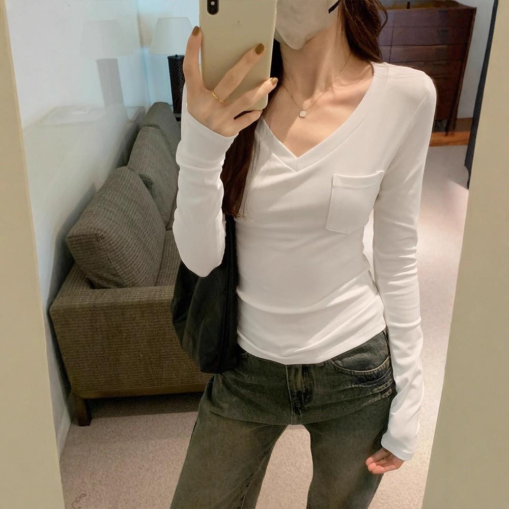 

2025 Women s Slim Fit V-Neck Long Sleeve White Base Layer Top - Flattering Korean Style for Autumn Small белый
