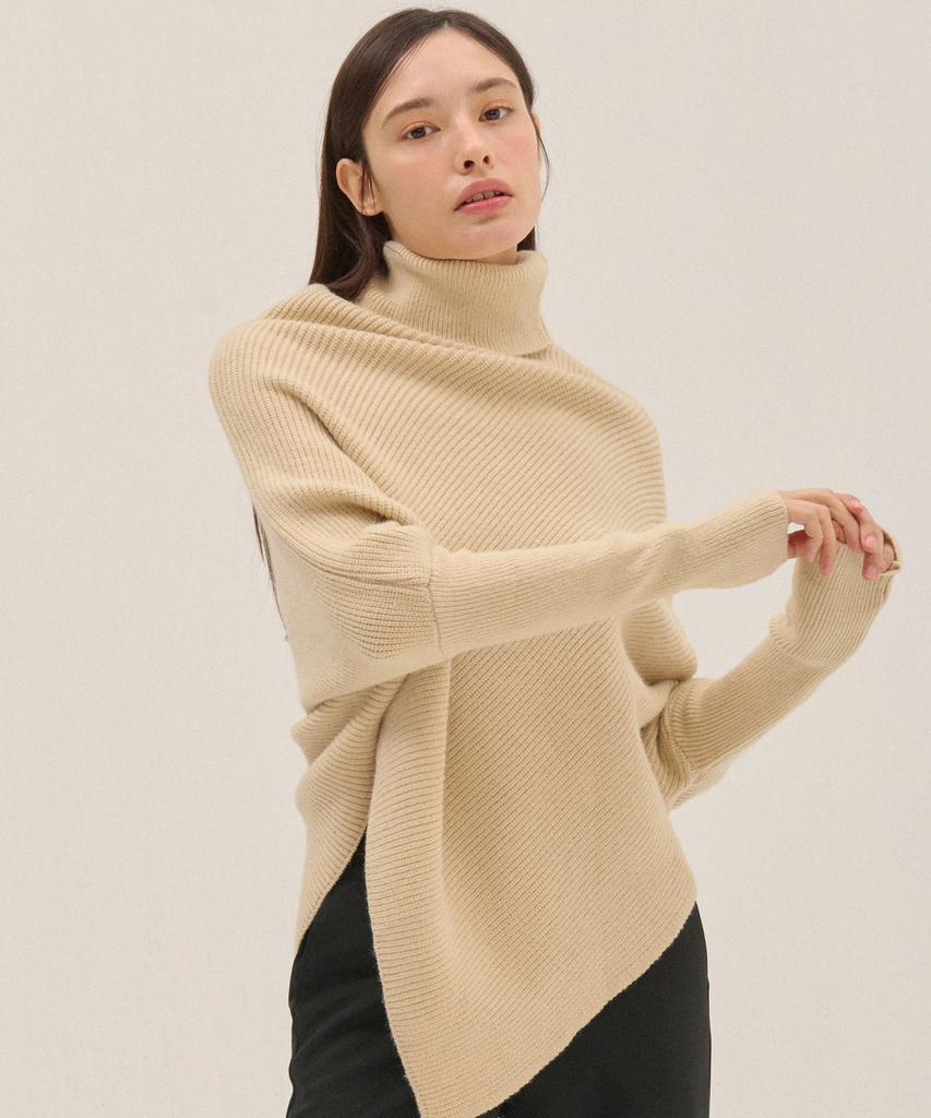 Peullobeu High Neck Knit Cape_Be