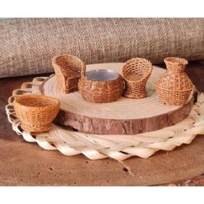 1 Set Miniatur-Sitzsofa-Set aus Kunstharz – 5 Stück | Dekorative Schaufigur | Geschenk für Ihn/Sie, Zuhause, Wohnzimmer, Büro, Tisch, Armaturenbrett