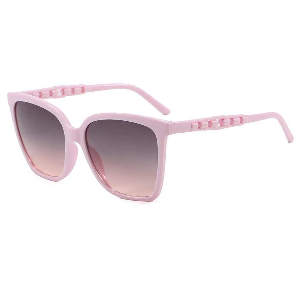 Trendy Oversized Chain-Leg Sunglasses for Women - Fashionable, UV Protection Beach Travel Glasses