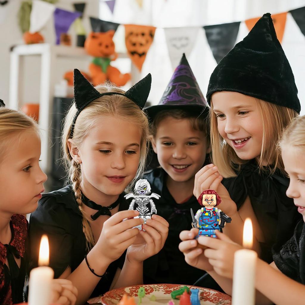 Halloweenský adventní kalendář s 24 dárky, Halloweenský adventní kalendář s hororovými postavičkami, Halloweenské odpočítávání